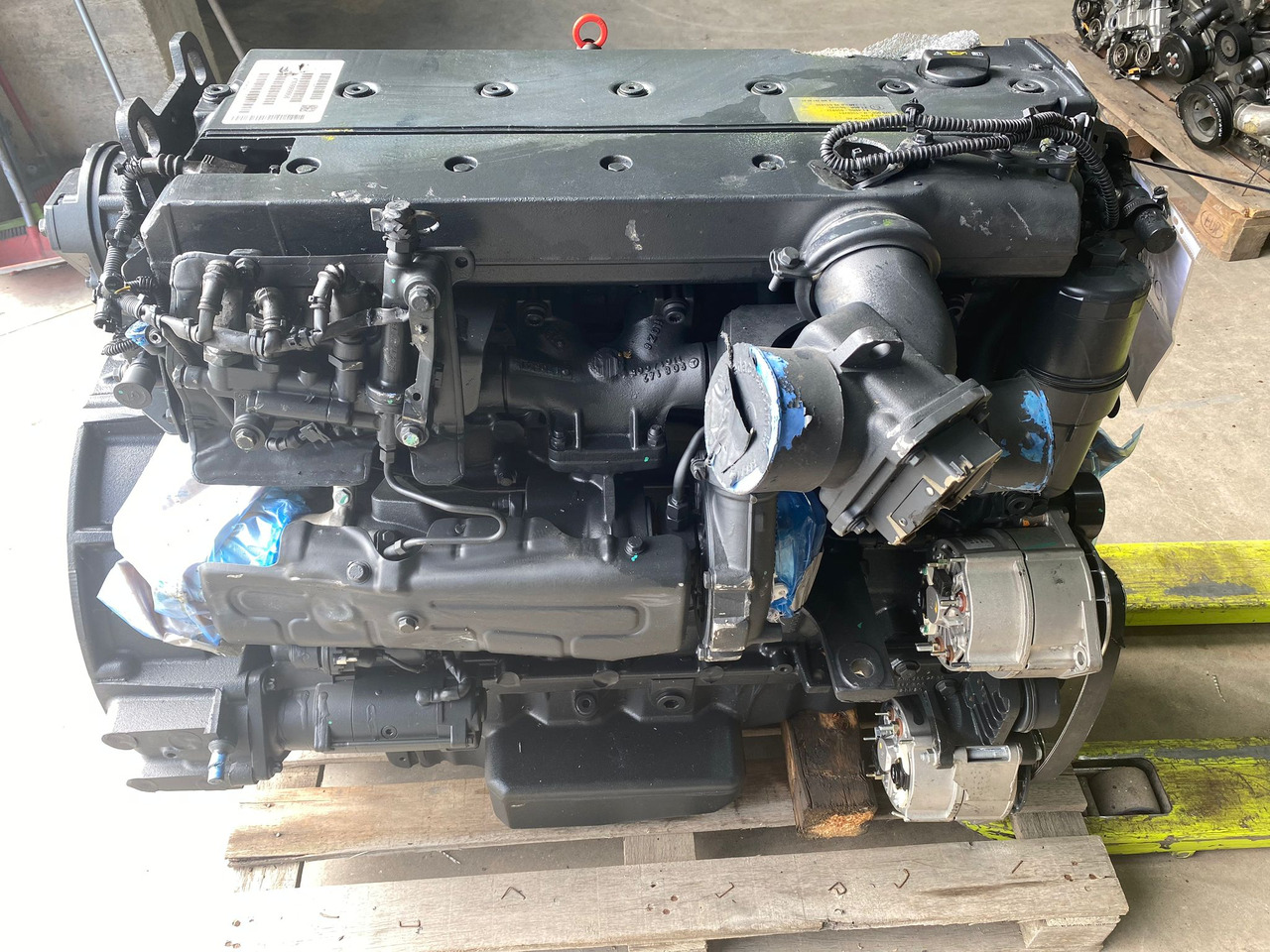 Mercedes AXOR Atego OM926 Motor Euro 5 7.2L - Motor voor Vrachtwagen: afbeelding 3 Mercedes AXOR Atego OM926 Motor Euro 5 7.2L - Motor voor Vrachtwagen: afbeelding 3