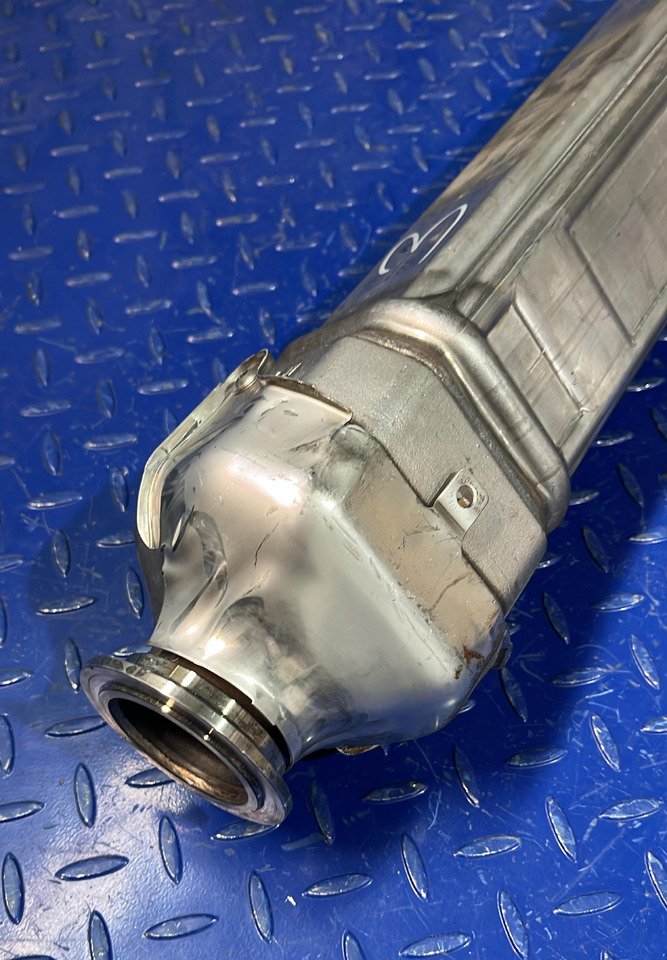 Mercedes Benz Actros Axor Arocs Antos MP4 A4701400675 - EGR koeler voor Vrachtwagen: afbeelding 4 Mercedes Benz Actros Axor Arocs Antos MP4 A4701400675 - EGR koeler voor Vrachtwagen: afbeelding 4