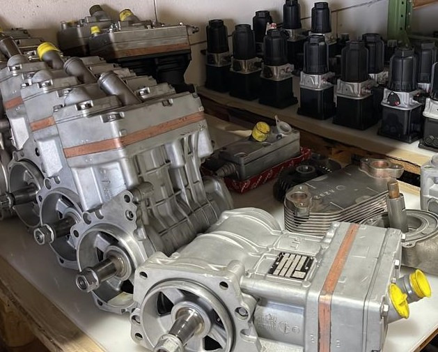 Mercedes Benz Air Compressor A0011306415 Reconditioned - Compressor voor Andere machine: afbeelding 3 Mercedes Benz Air Compressor A0011306415 Reconditioned - Compressor voor Andere machine: afbeelding 3