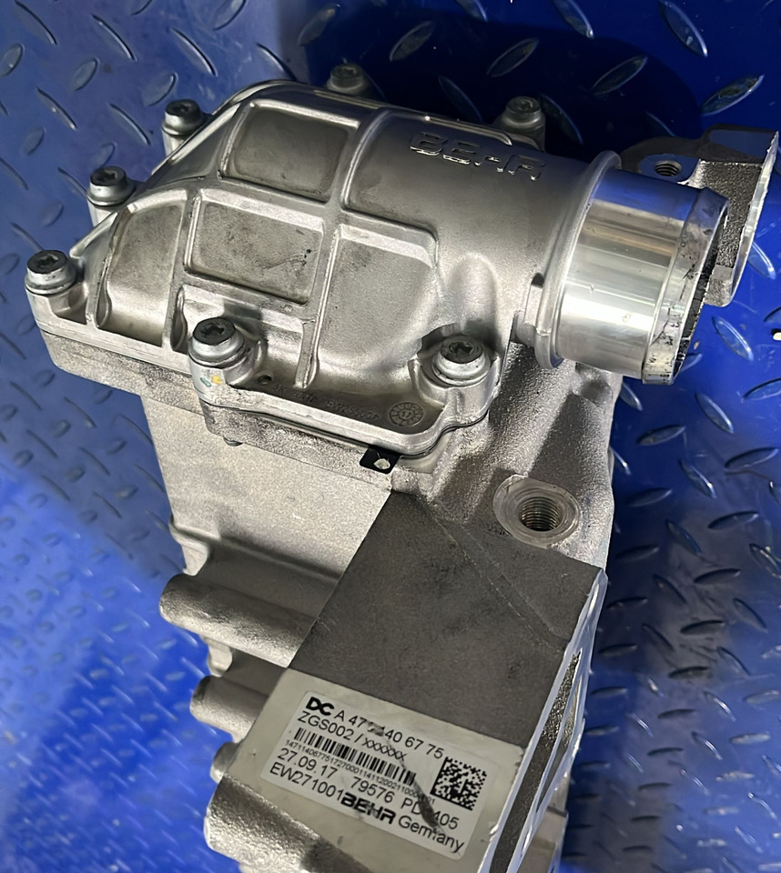 Mercedes Benz EGR ACTROS MP4 A4711406775 - Uitlaatsysteem voor Vrachtwagen: afbeelding 5 Mercedes Benz EGR ACTROS MP4 A4711406775 - Uitlaatsysteem voor Vrachtwagen: afbeelding 5