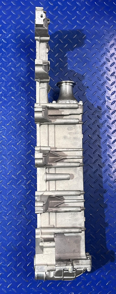 Mercedes Benz EGR ACTROS MP4 A4711406775 - Uitlaatsysteem voor Vrachtwagen: afbeelding 3 Mercedes Benz EGR ACTROS MP4 A4711406775 - Uitlaatsysteem voor Vrachtwagen: afbeelding 3