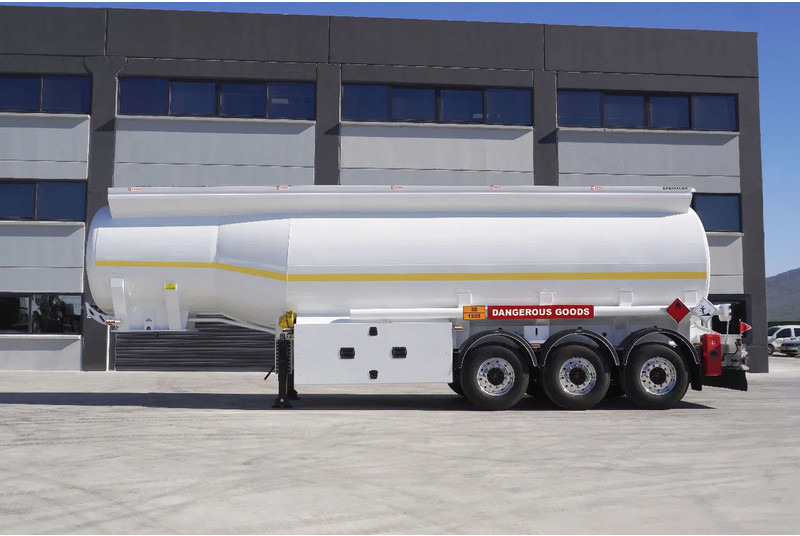 Diversen EFEMMAK Fuel tank semi-trailer 36.000 liter ADR - Tankoplegger: afbeelding 1 Diversen EFEMMAK Fuel tank semi-trailer 36.000 liter ADR - Tankoplegger: afbeelding 1