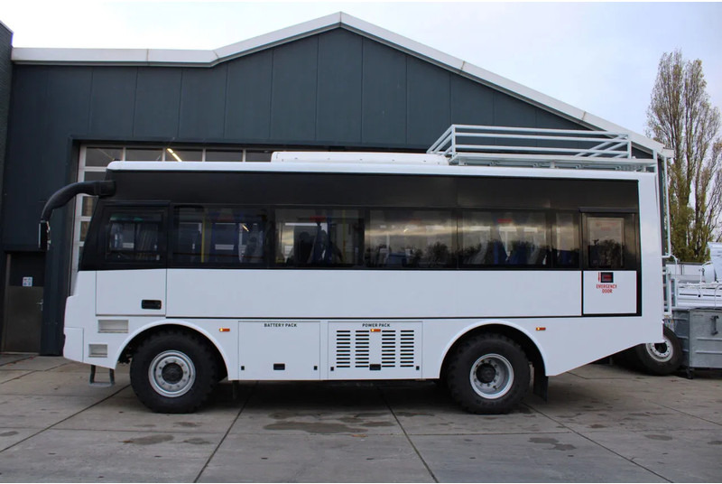 Mercedes-Benz Atego 1725 4x4 Passenger Bus - Touringcar: afbeelding 2 Mercedes-Benz Atego 1725 4x4 Passenger Bus - Touringcar: afbeelding 2