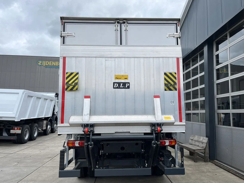 Mercedes-Benz Atego 1725 4x4 Refrigerator Truck (1 unit) - Koelwagen vrachtwagen: afbeelding 5 Mercedes-Benz Atego 1725 4x4 Refrigerator Truck (1 unit) - Koelwagen vrachtwagen: afbeelding 5
