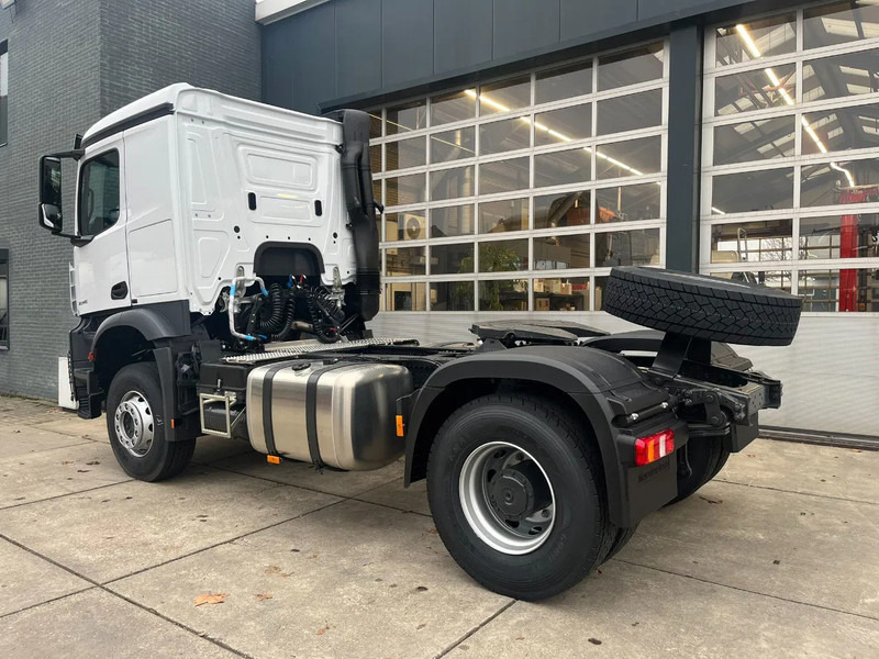 Mercedes-Benz Actros 2045 S 4x2 Tractor Head - Trekker: afbeelding 3 Mercedes-Benz Actros 2045 S 4x2 Tractor Head - Trekker: afbeelding 3