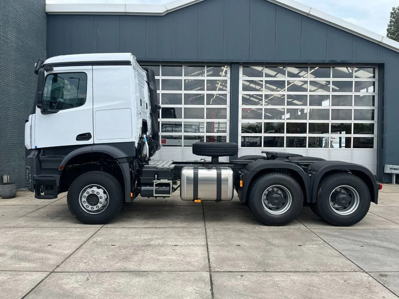 Mercedes-Benz Actros 3348 S 6x4 Tractor Head - Trekker: afbeelding 3 Mercedes-Benz Actros 3348 S 6x4 Tractor Head - Trekker: afbeelding 3