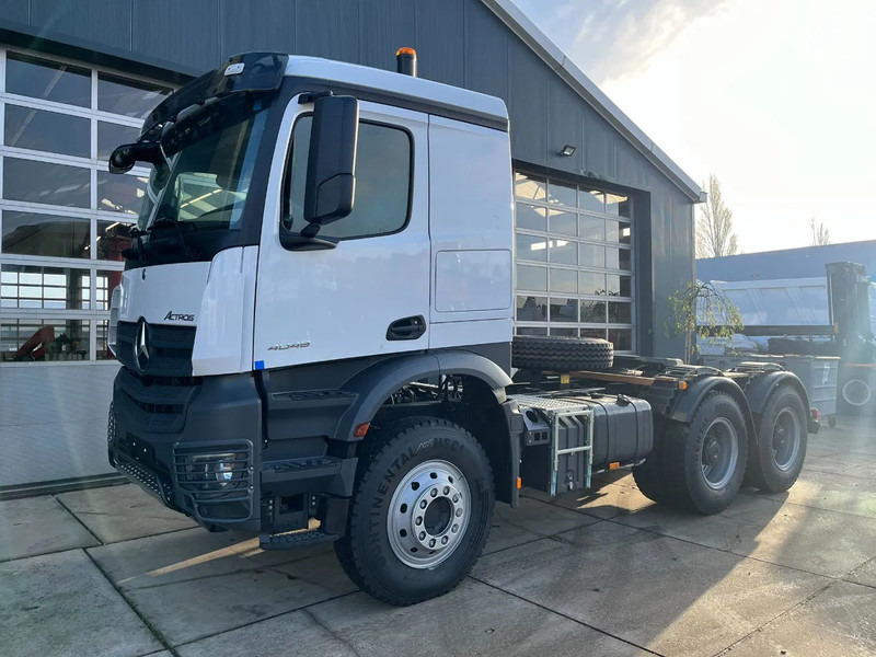 Mercedes-Benz Actros 4048 S 6x4 Tractor Head - Trekker: afbeelding 1 Mercedes-Benz Actros 4048 S 6x4 Tractor Head - Trekker: afbeelding 1