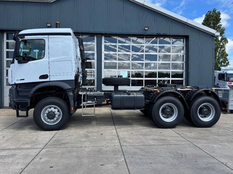 Mercedes-Benz Arocs 4058 AS 6x6 Tractor Head 180T Push Pull EURO-3 - Trekker: afbeelding 1 Mercedes-Benz Arocs 4058 AS 6x6 Tractor Head 180T Push Pull EURO-3 - Trekker: afbeelding 1