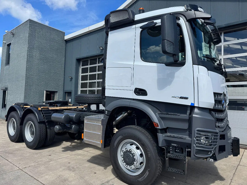 Nieuw Trekker Mercedes-Benz Arocs 4058 AS 6x6 Tractor Head 180T Push Pull EURO-3: afbeelding 10