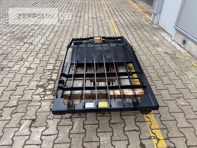 Cat Primärprodukte Kompo - Aanbouwdeel voor Bouwmachine: afbeelding 1 Cat Primärprodukte Kompo - Aanbouwdeel voor Bouwmachine: afbeelding 1