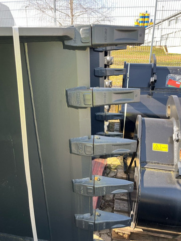 Komponenten TL1450 OQ70/55 - Graafbak voor Bouwmachine: afbeelding 2 Komponenten TL1450 OQ70/55 - Graafbak voor Bouwmachine: afbeelding 2