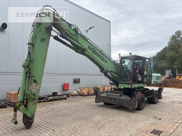 Sennebogen 821 - Overslagkraan: afbeelding 1 Sennebogen 821 - Overslagkraan: afbeelding 1