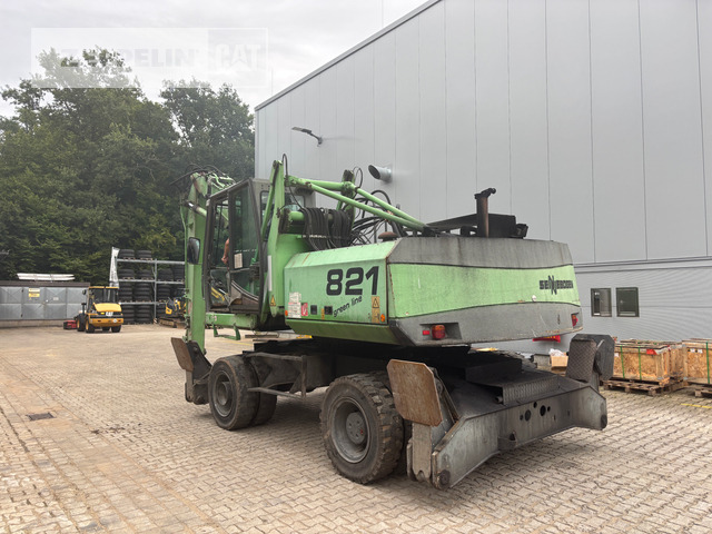 Sennebogen 821 - Overslagkraan: afbeelding 2 Sennebogen 821 - Overslagkraan: afbeelding 2