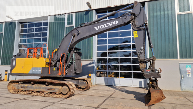 Volvo EC200E - Rupsgraafmachine: afbeelding 3 Volvo EC200E - Rupsgraafmachine: afbeelding 3