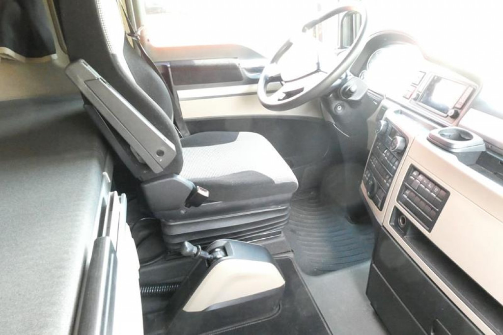 MAN TG-X 24.500 6x2-4 LL-U Pritsche Maschinentransporter - Vrachtwagen met open laadbak: afbeelding 3 MAN TG-X 24.500 6x2-4 LL-U Pritsche Maschinentransporter - Vrachtwagen met open laadbak: afbeelding 3