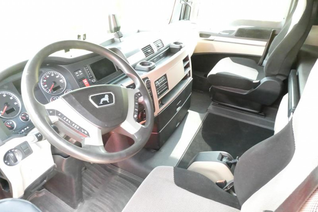 MAN TG-X 24.500 6x2-4 LL-U Pritsche Maschinentransporter - Vrachtwagen met open laadbak: afbeelding 2 MAN TG-X 24.500 6x2-4 LL-U Pritsche Maschinentransporter - Vrachtwagen met open laadbak: afbeelding 2