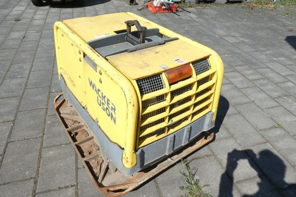 Wacker Rüttelplatte DPU 110rLem970 Baumaschine inkl. Fe - Trilplaat: afbeelding 5 Wacker Rüttelplatte DPU 110rLem970 Baumaschine inkl. Fe - Trilplaat: afbeelding 5