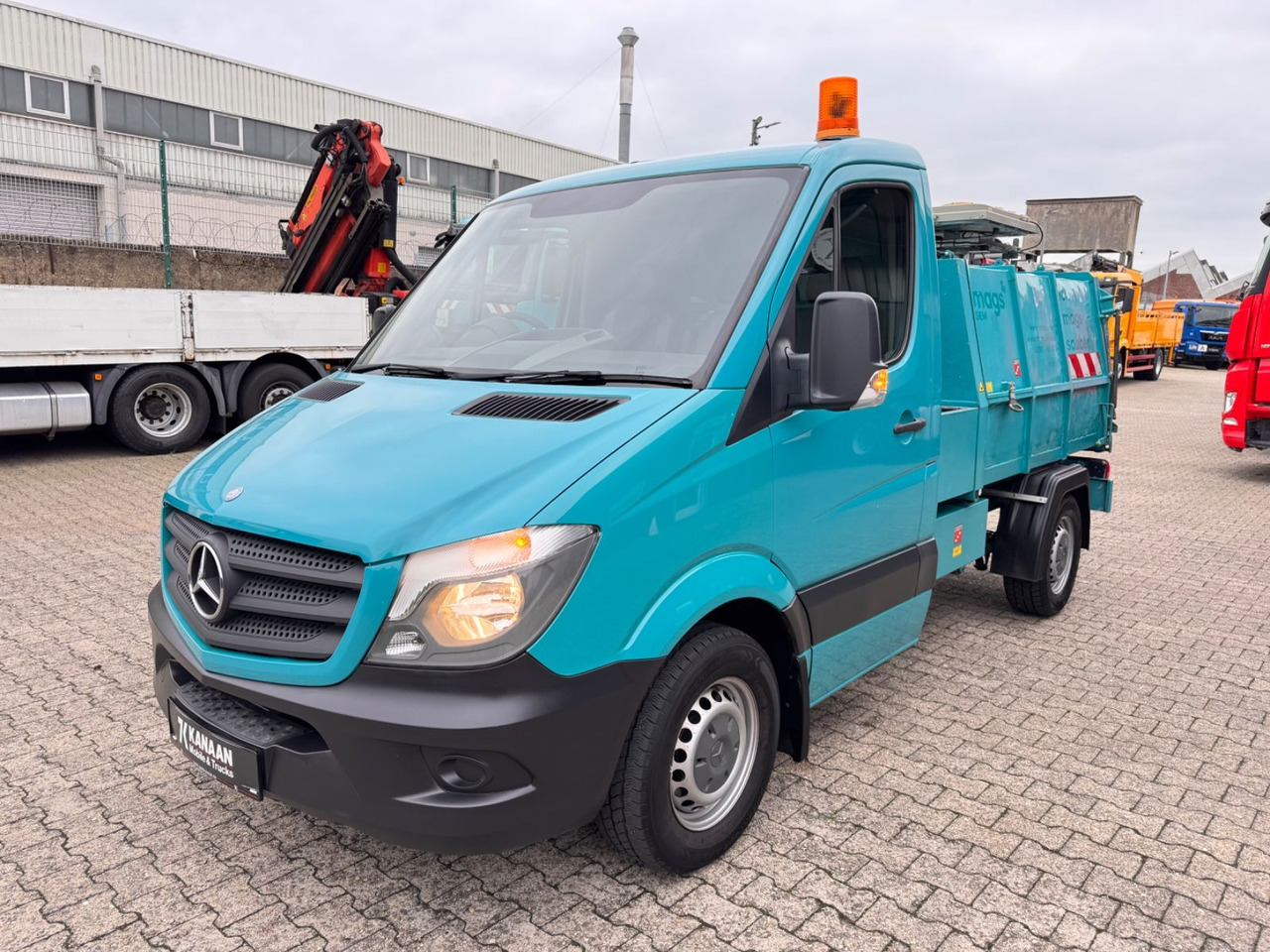 Mercedes-Benz 313 CDI Sprinter II Bertsche Müllwagen Tafel - Bedrijfswagen: afbeelding 2 Mercedes-Benz 313 CDI Sprinter II Bertsche Müllwagen Tafel - Bedrijfswagen: afbeelding 2