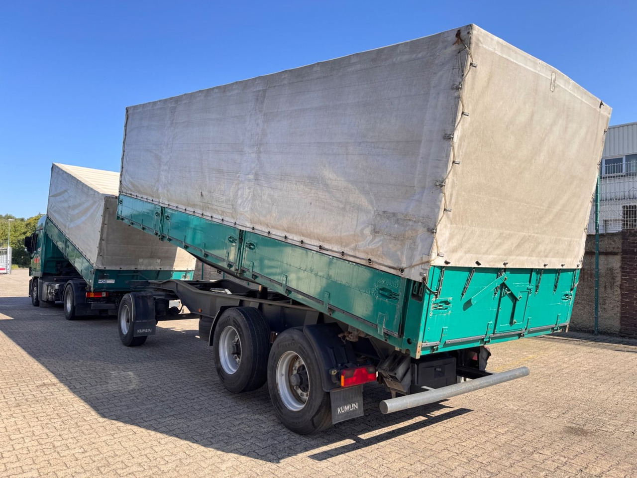 KUMMLIN 3-Achs Getreide Kipper 3 Seiten Liftachs - Kipper aanhangwagen: afbeelding 1 KUMMLIN 3-Achs Getreide Kipper 3 Seiten Liftachs - Kipper aanhangwagen: afbeelding 1