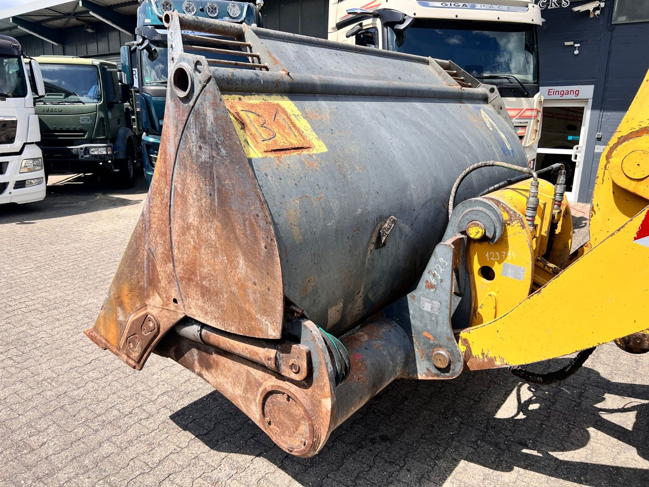 Komatsu WA 380-7 A Hochkippschaufel 4,5m³ Schnellwechsle - Wiellader: afbeelding 5 Komatsu WA 380-7 A Hochkippschaufel 4,5m³ Schnellwechsle - Wiellader: afbeelding 5