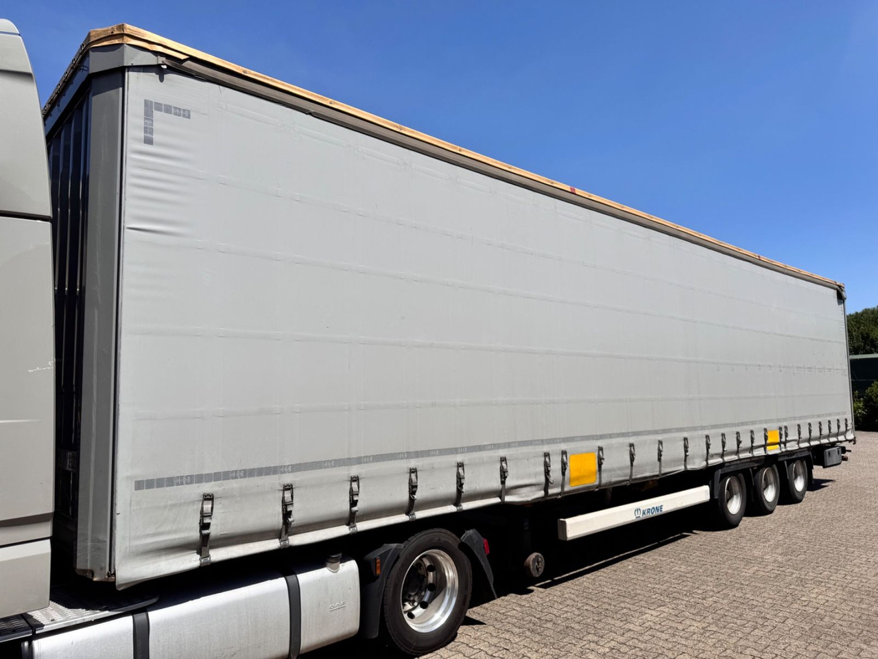 Krone SD Curtainsider MEGA Jumbo XL Zert Getränke etc - Schuifzeiloplegger: afbeelding 5 Krone SD Curtainsider MEGA Jumbo XL Zert Getränke etc - Schuifzeiloplegger: afbeelding 5