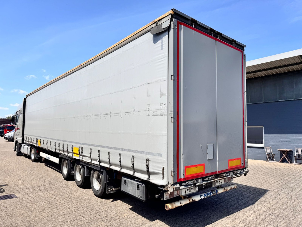 Krone SD Curtainsider MEGA Jumbo XL Zert Getränke etc - Schuifzeiloplegger: afbeelding 1 Krone SD Curtainsider MEGA Jumbo XL Zert Getränke etc - Schuifzeiloplegger: afbeelding 1