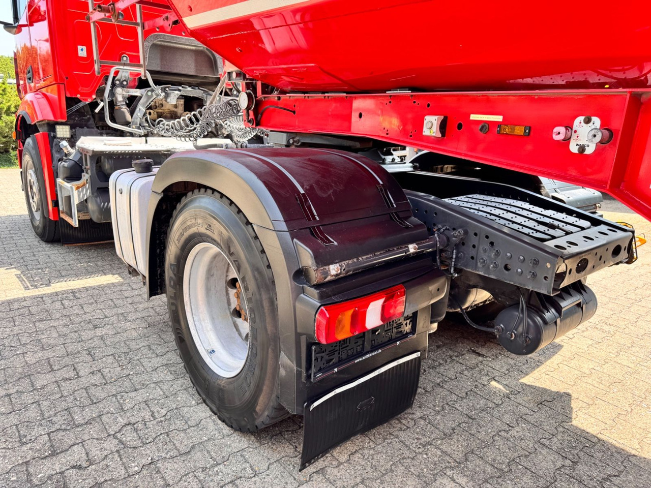 Mercedes-Benz 1846 Actros LS Kipphydraulik Alcoa - Trekker: afbeelding 4 Mercedes-Benz 1846 Actros LS Kipphydraulik Alcoa - Trekker: afbeelding 4