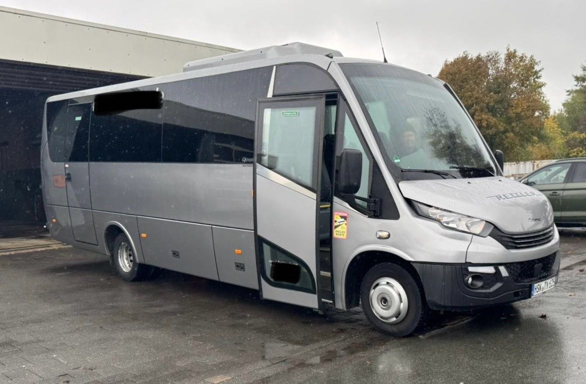 Iveco Atomic AN21 (wenig Km*7.2t) Rosero/ Rapido - Minibus, Personenvervoer: afbeelding 2 Iveco Atomic AN21 (wenig Km*7.2t) Rosero/ Rapido - Minibus, Personenvervoer: afbeelding 2