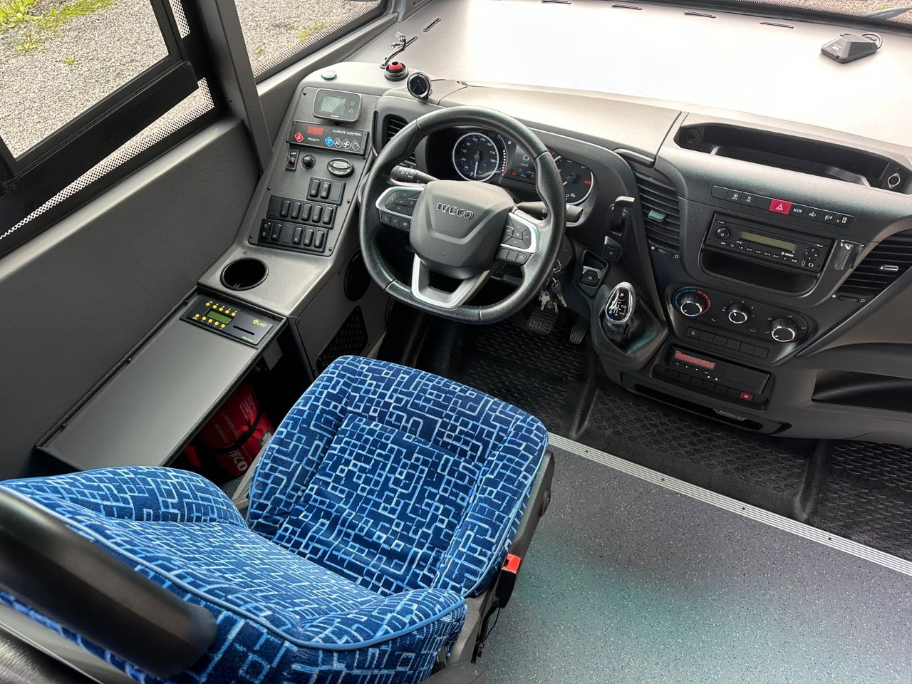 Minibus, Personenvervoer Iveco Rapido 70C18 (wenig Km*7.2t*33 Sitze) Rosero: afbeelding 7