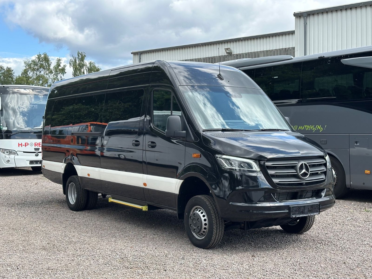 Mercedes-Benz Sprinter 519 CDi 4x4 H+L 360° Cam.*Navi*253.4 Km - Minibus, Personenvervoer: afbeelding 2 Mercedes-Benz Sprinter 519 CDi 4x4 H+L 360° Cam.*Navi*253.4 Km - Minibus, Personenvervoer: afbeelding 2