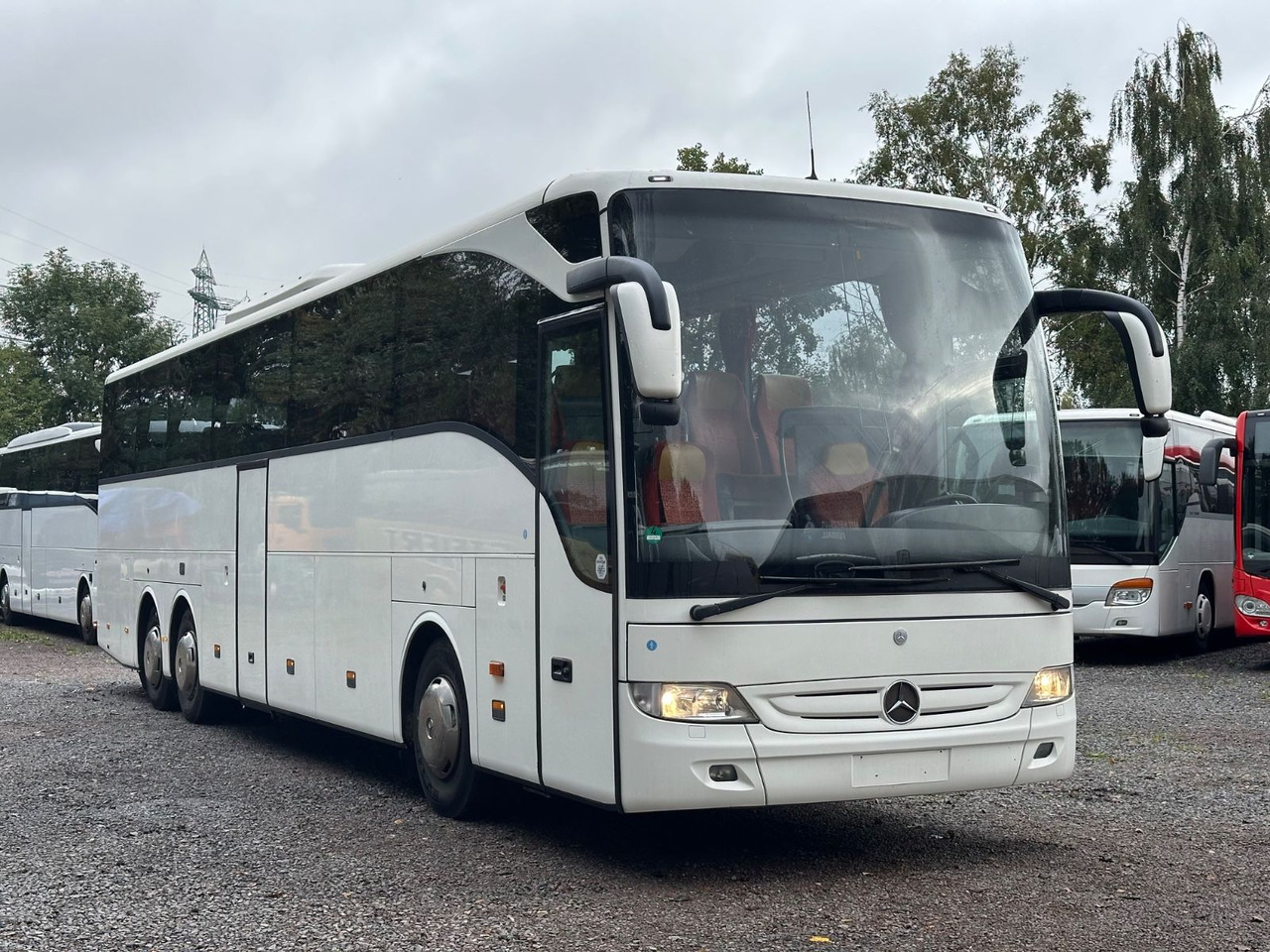 Mercedes-Benz Tourismo O350 16 RHD-M (56 Sitze*DE*TOP) - Touringcar: afbeelding 1 Mercedes-Benz Tourismo O350 16 RHD-M (56 Sitze*DE*TOP) - Touringcar: afbeelding 1