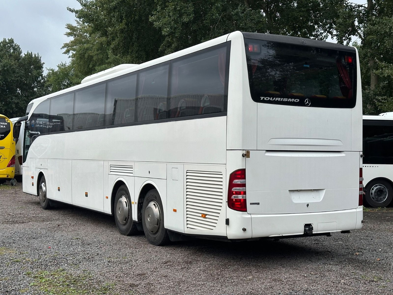 Mercedes-Benz Tourismo O350 16 RHD-M (56 Sitze*DE*TOP) - Touringcar: afbeelding 2 Mercedes-Benz Tourismo O350 16 RHD-M (56 Sitze*DE*TOP) - Touringcar: afbeelding 2