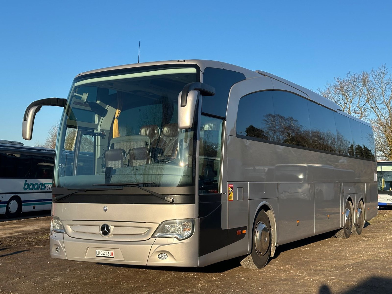 Mercedes-Benz Travego O580 16 RHD-M LuxLine*Eur6*SchweizerBus - Touringcar: afbeelding 1 Mercedes-Benz Travego O580 16 RHD-M LuxLine*Eur6*SchweizerBus - Touringcar: afbeelding 1