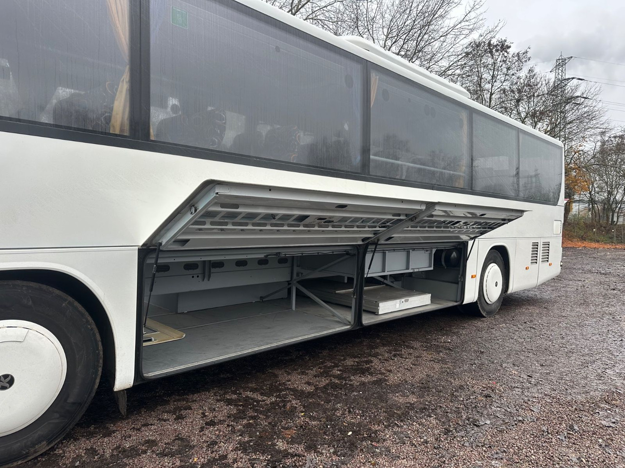 Setra S 415 UL GT (Euro6*DE*TOP) - Streekbus: afbeelding 5 Setra S 415 UL GT (Euro6*DE*TOP) - Streekbus: afbeelding 5