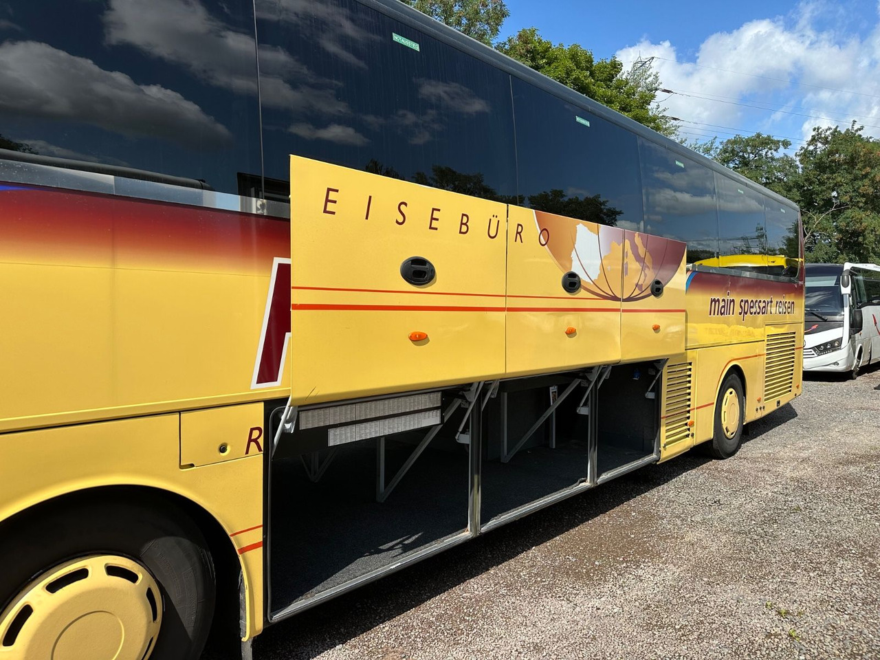 Vanhool TX16 Alicron (TOP*Euro 6) 515 /O350 - Touringcar: afbeelding 3 Vanhool TX16 Alicron (TOP*Euro 6) 515 /O350 - Touringcar: afbeelding 3