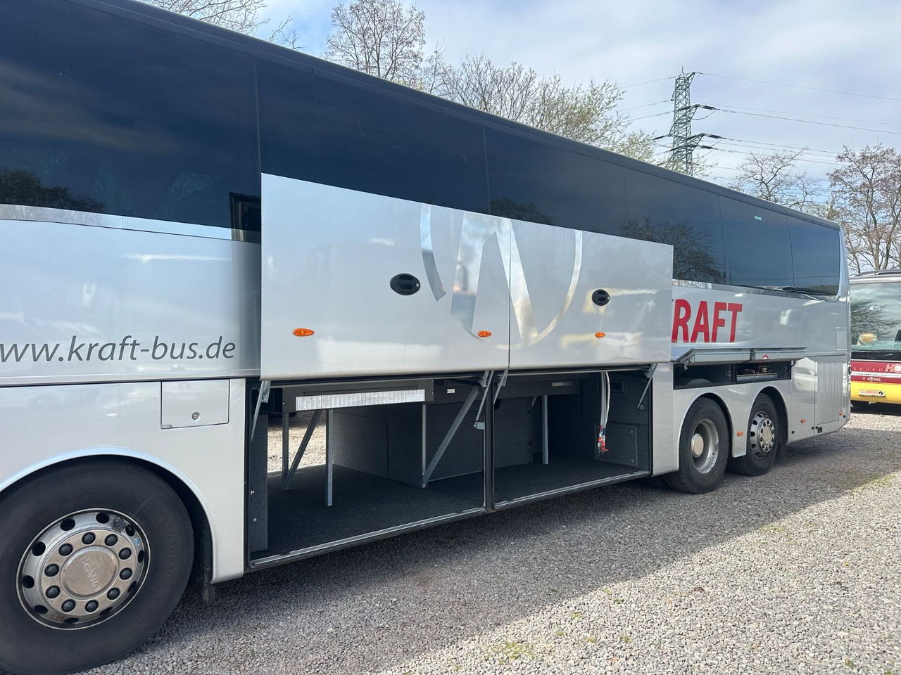 Vanhool VanHool x Scania TX 16 ACRON 6x2 (Euro6*55 Sitze - Touringcar: afbeelding 3 Vanhool VanHool x Scania TX 16 ACRON 6x2 (Euro6*55 Sitze - Touringcar: afbeelding 3